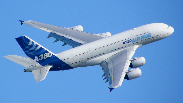 Avión rc Airbus A380 a escala
